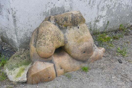 Le "gros caillou" situé à la limite Hergnies-Vieux Condé 